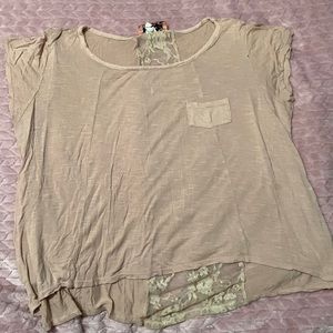 Juniors Size Med Tee